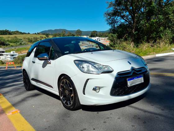 CITROËN DS3 1.6 THP GASOLINA MANUAL CITROËN DS3 1.6 THP GASOLINA MANUAL